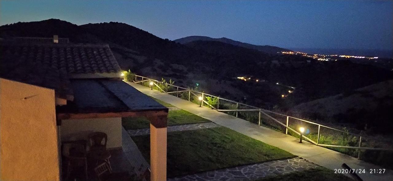 Azienda Agrituristica La Janna Di La Faj Budoni Eksteriør billede