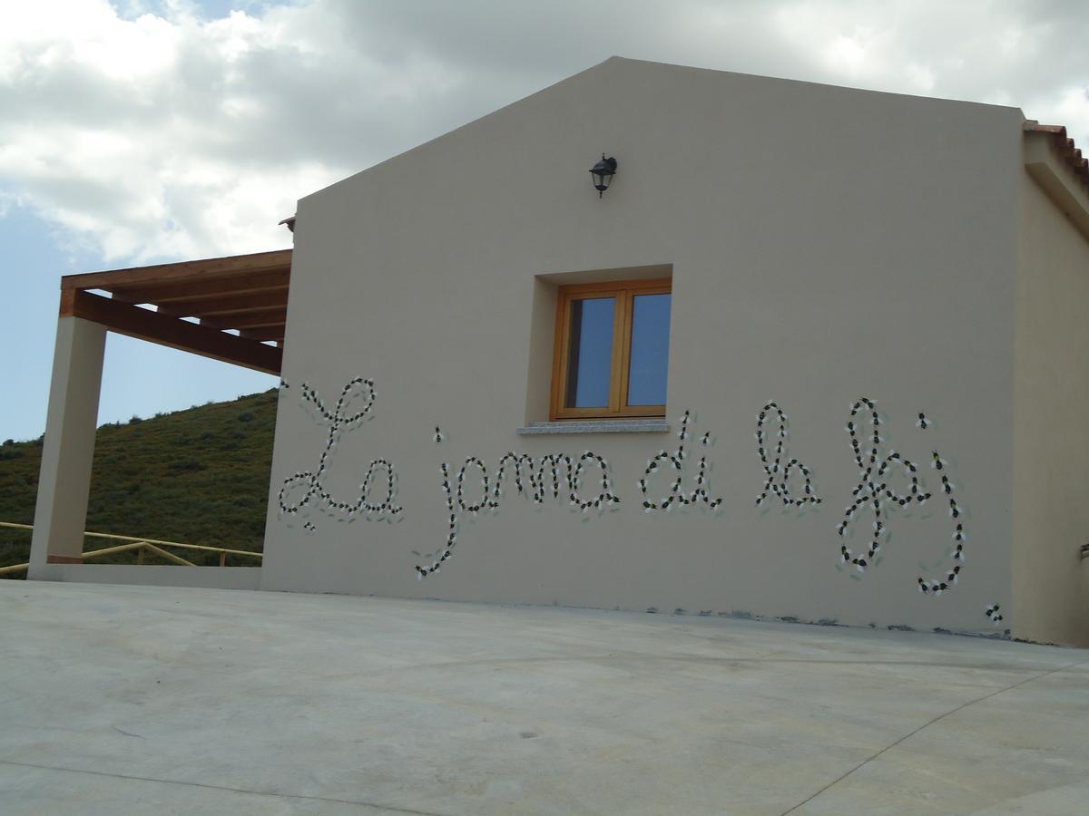 Azienda Agrituristica La Janna Di La Faj Budoni Eksteriør billede