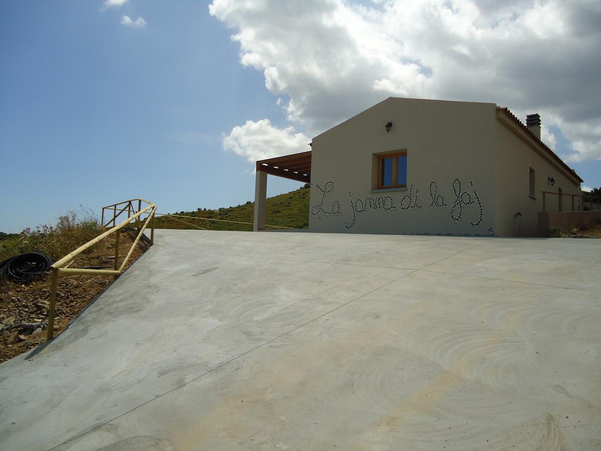Azienda Agrituristica La Janna Di La Faj Budoni Eksteriør billede
