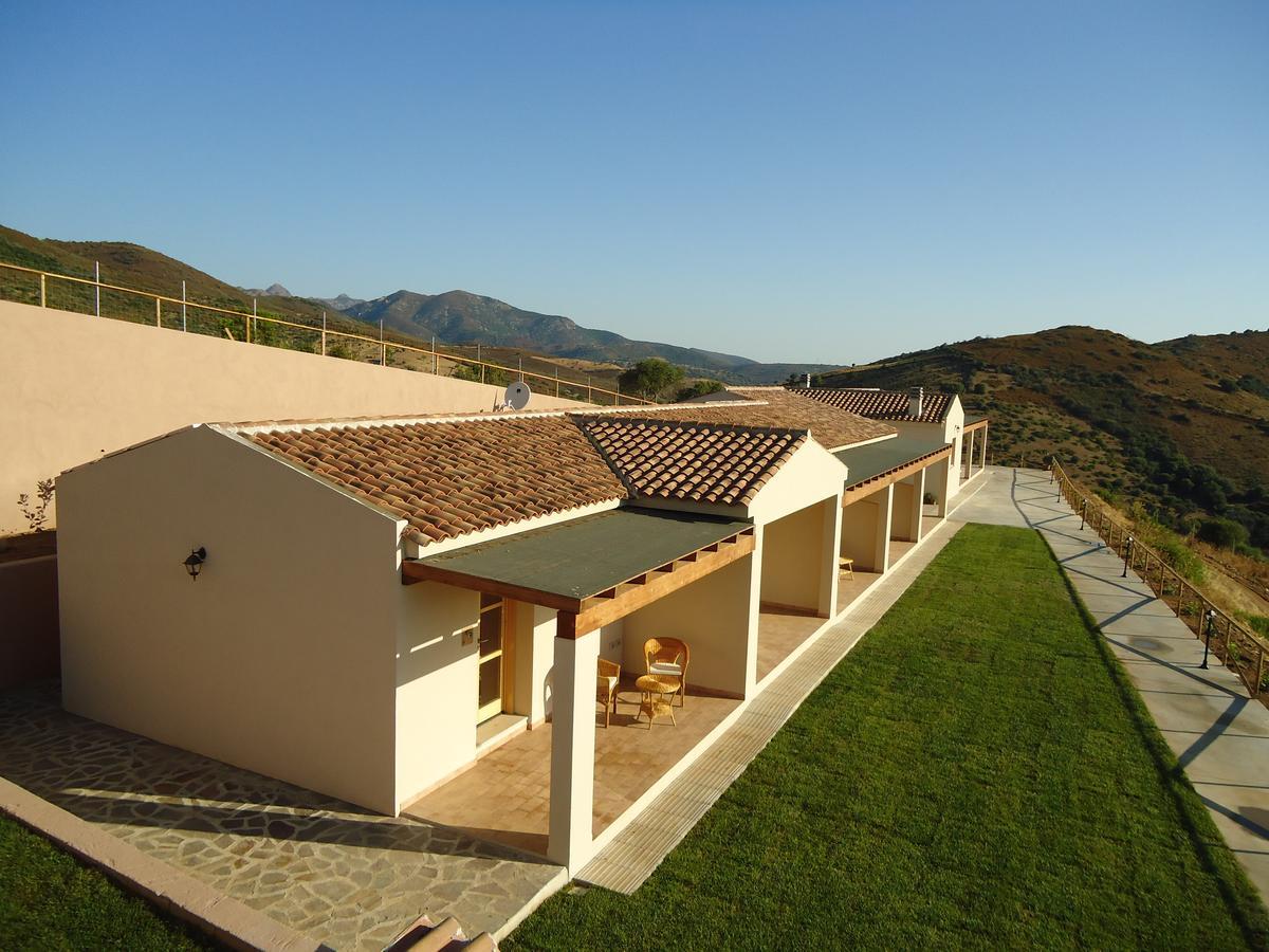 Azienda Agrituristica La Janna Di La Faj Budoni Eksteriør billede